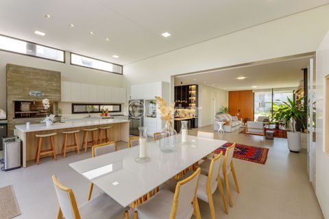 Image 16 - 303334