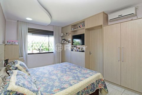 Image 17 - 303640