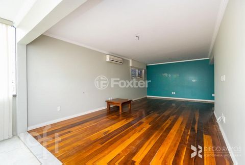 Image 6 - 303671