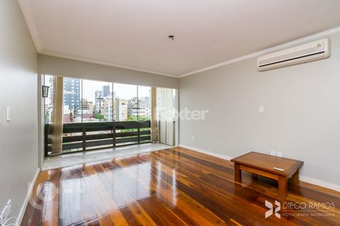 Image 4 - 303671