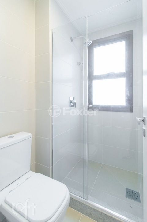 Image 10 - 303855