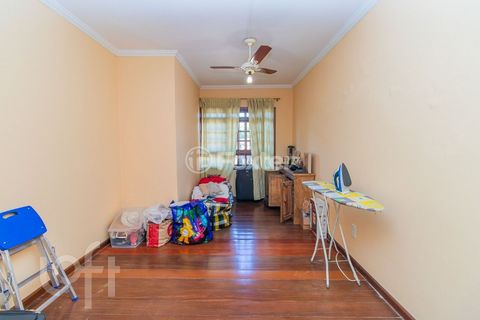 Image 10 - 304079