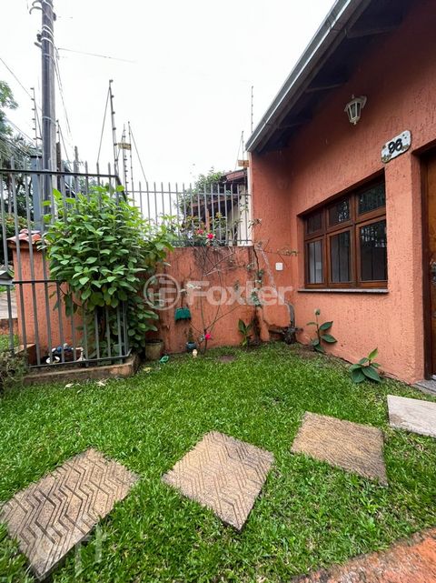 Image 1 - 304189