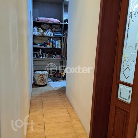 Image 14 - 304215