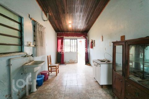 Image 18 - 304408