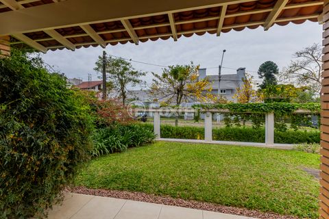 Image 18 - 304721