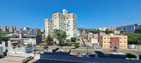 Image 17 - 304981