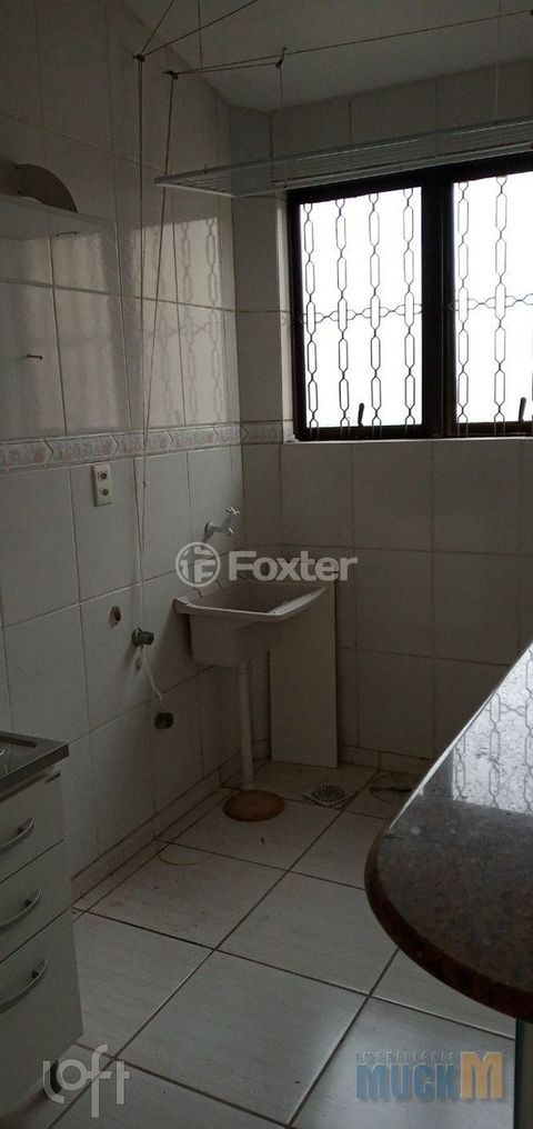 Image 4 - 305281