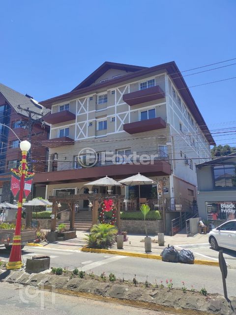 Image 11 - 305314