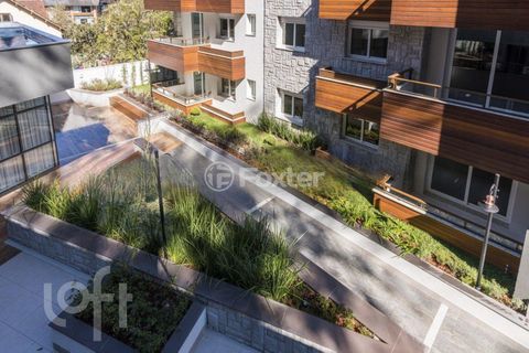 Image 5 - 305527