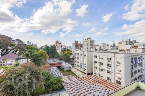 Image 12 - 305553