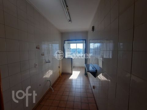 Image 7 - 305646