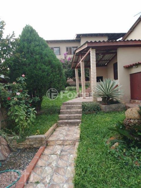 Image 1 - 305650