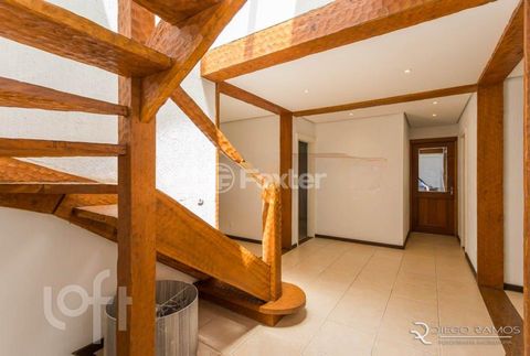 Image 7 - 305855