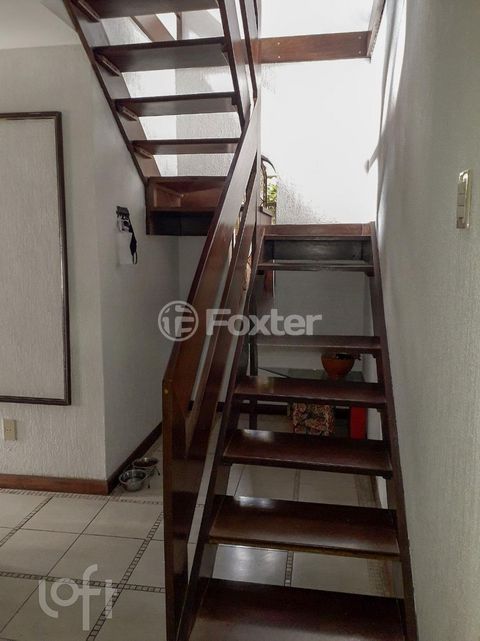 Image 17 - 306016