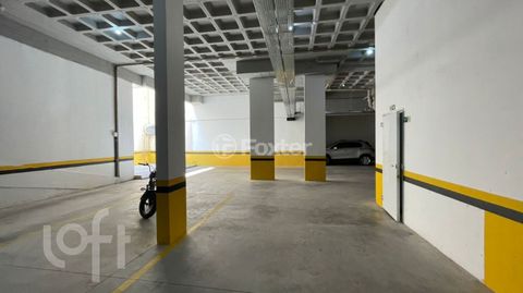 Image 7 - 306043