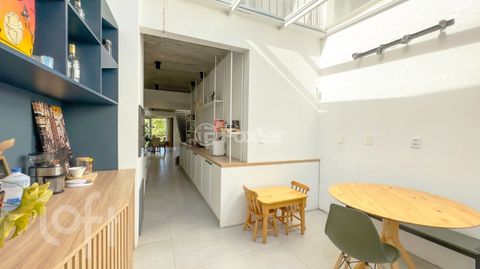 Image 19 - 306304