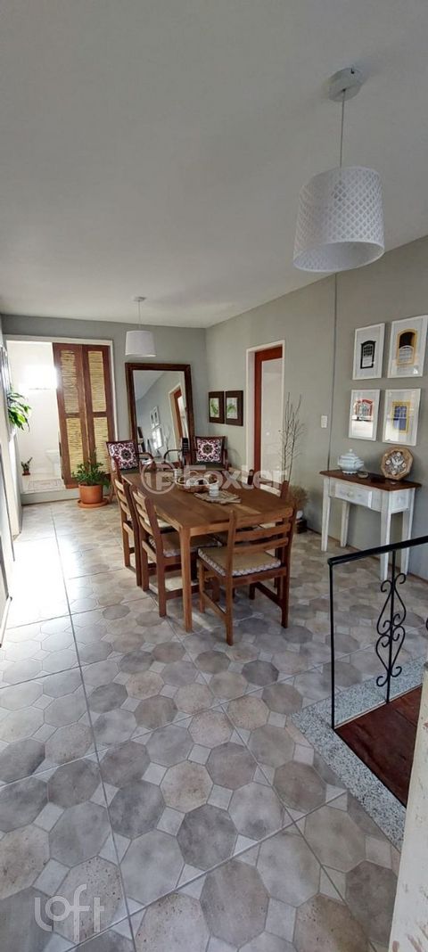Image 17 - 306383