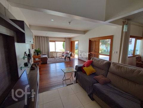 Image 1 - 306518