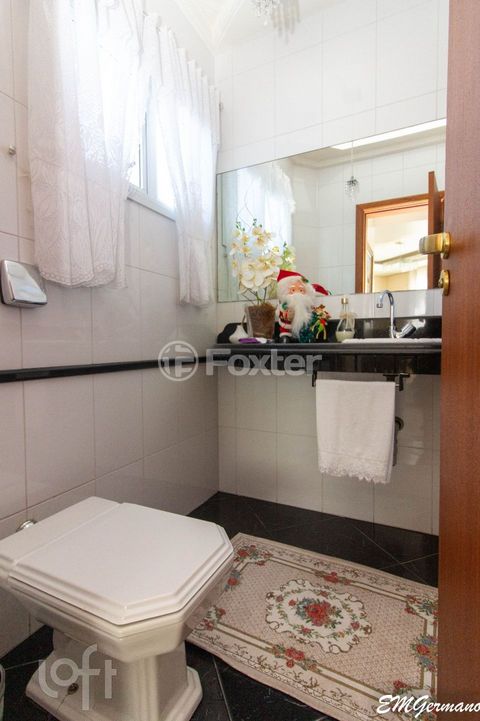Image 7 - 306542
