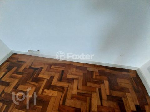 Image 15 - 306544