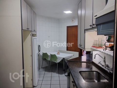Image 7 - 306708
