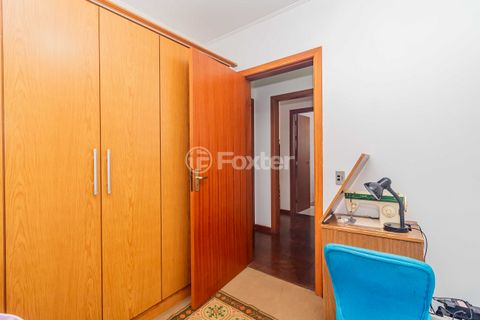 Image 16 - 306830