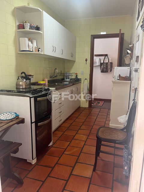 Image 6 - 306830