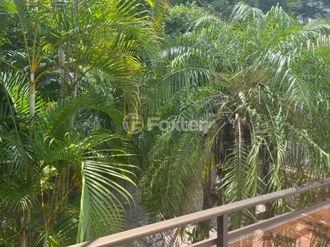 Image 11 - 306830