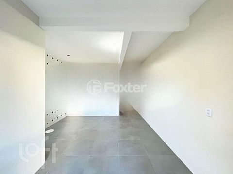 Image 11 - 306886
