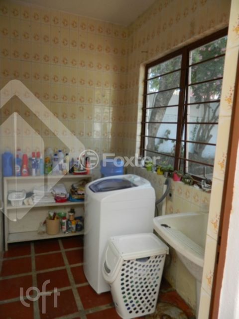Image 19 - 306891