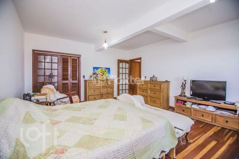 Image 18 - 306902