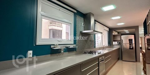 Image 3 - 306989