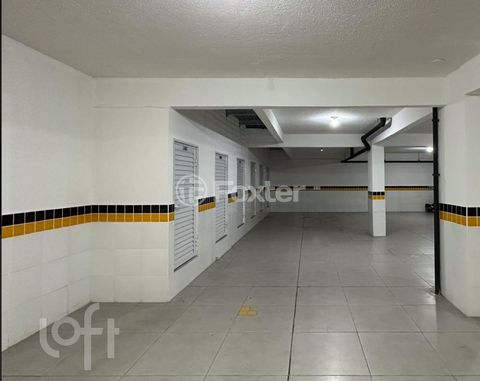 Image 17 - 306989