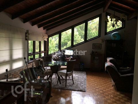 Image 17 - 306992
