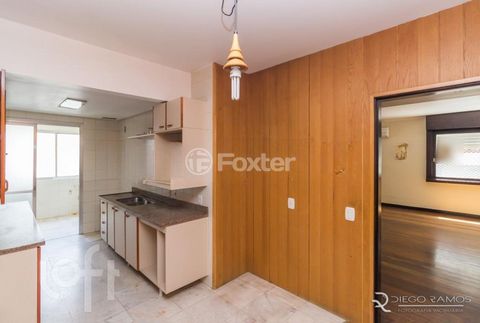 Image 10 - 307504