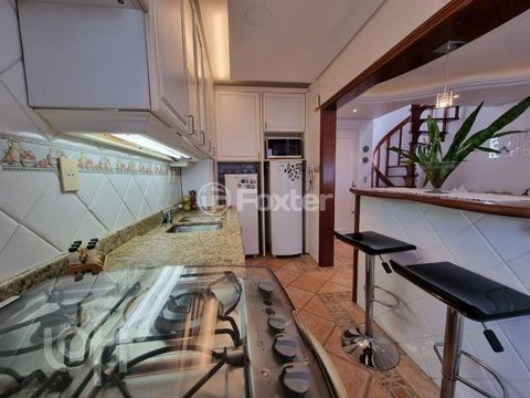Image 10 - 307615