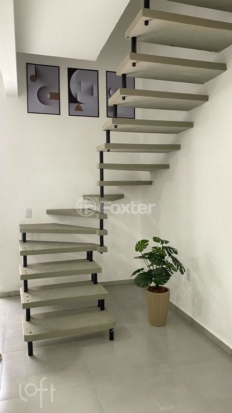Image 7 - 307843