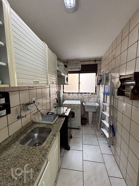 Image 6 - 307943