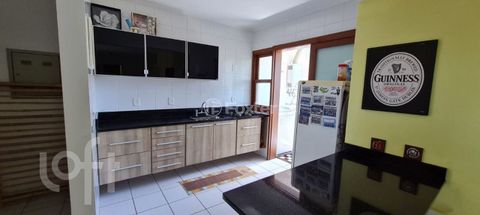 Image 4 - 308102