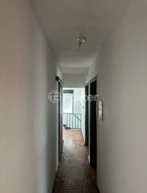 Image 13 - 308107