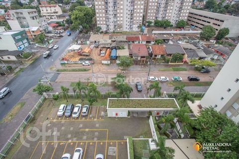 Image 15 - 308169