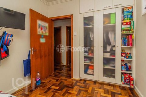 Image 8 - 308251