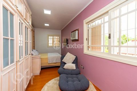 Image 17 - 308327
