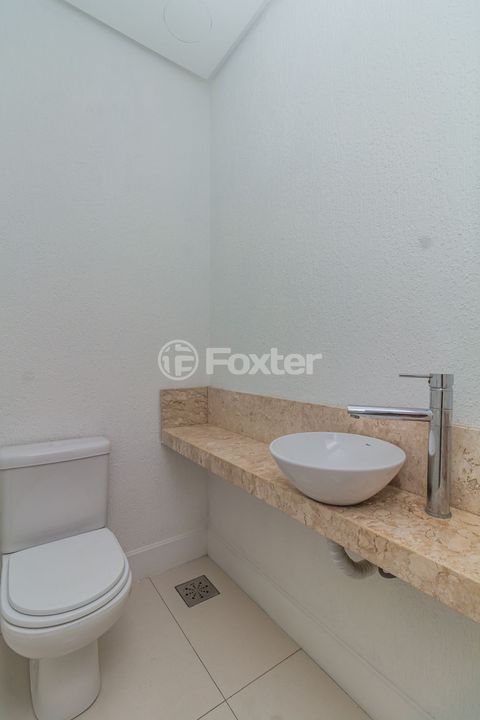 Image 8 - 308428