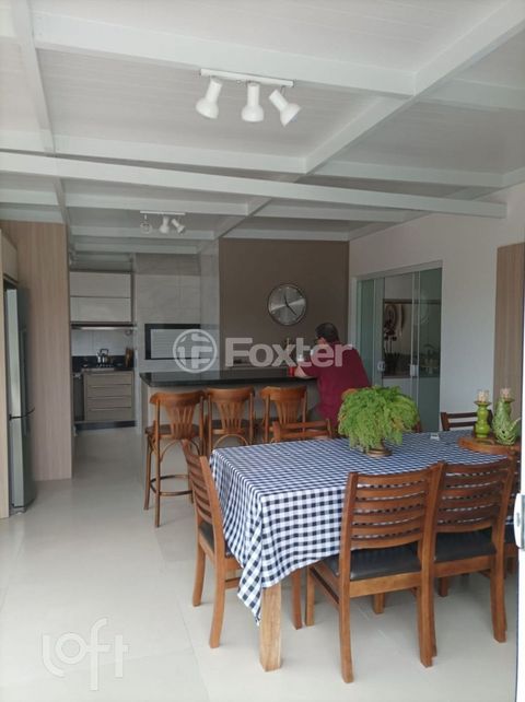 Image 11 - 308442