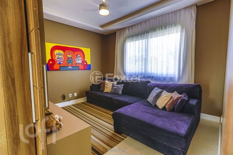 Image 8 - 308771