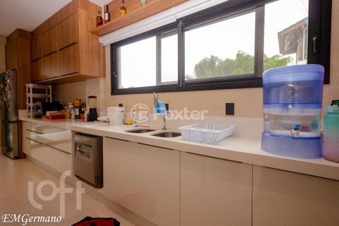 Image 5 - 308781