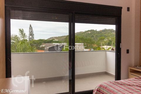 Image 19 - 308781