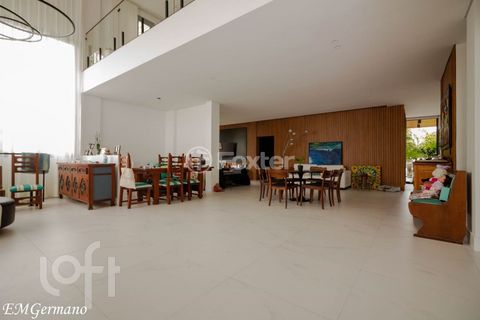 Image 7 - 308781